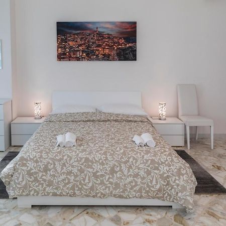 XX Settembre Matera - Room And Relax Eksteriør billede
